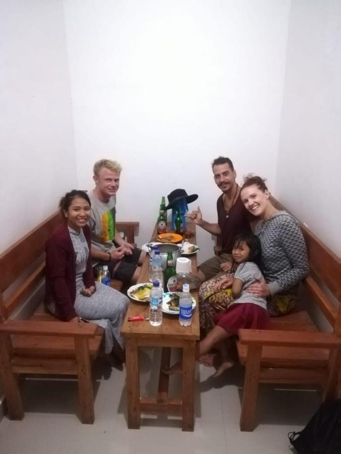 J A Homestay Kuta  Ngoại thất bức ảnh